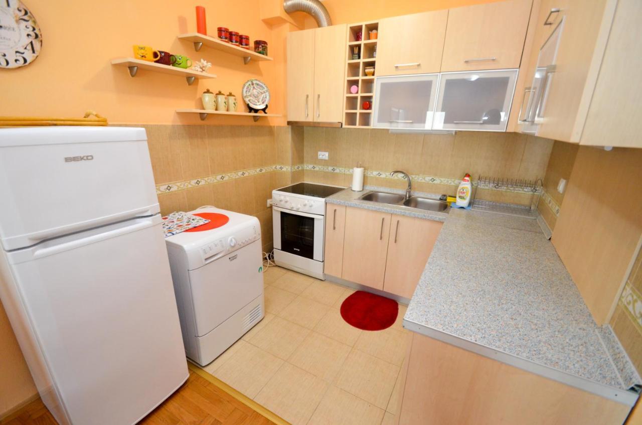 Tea Lux Apartment Kotor Eksteriør bilde