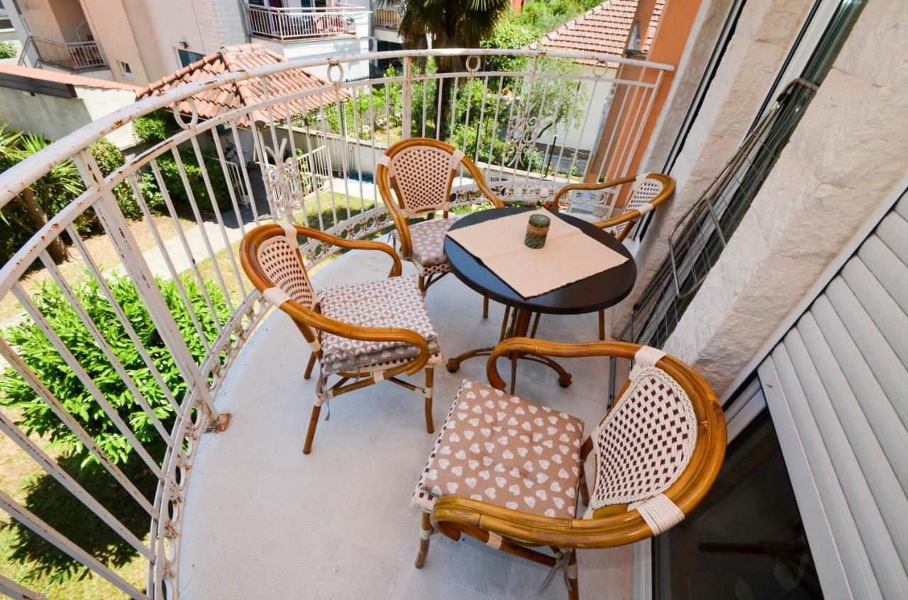 Tea Lux Apartment Kotor Eksteriør bilde
