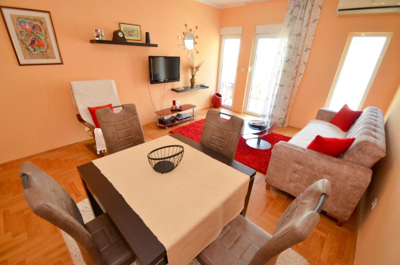 Tea Lux Apartment Kotor Eksteriør bilde